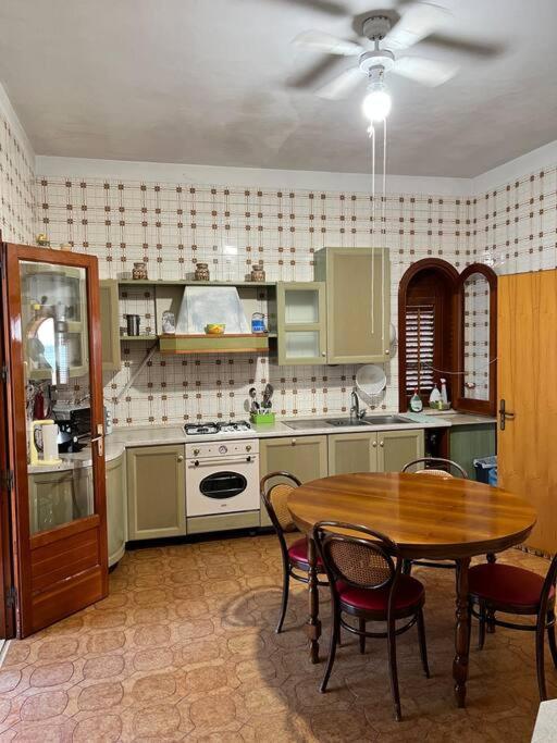 {Beach-House } Villa Mare Fuori Мазара-дель-Валло Экстерьер фото