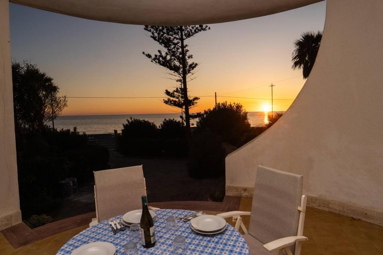 {Beach-House } Villa Mare Fuori Мазара-дель-Валло Экстерьер фото
